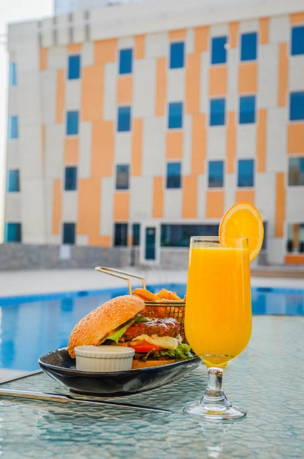 Vogo Grand Hotel Formerly Best Western Plus Hotel Dubai Academic City Ngoại thất bức ảnh