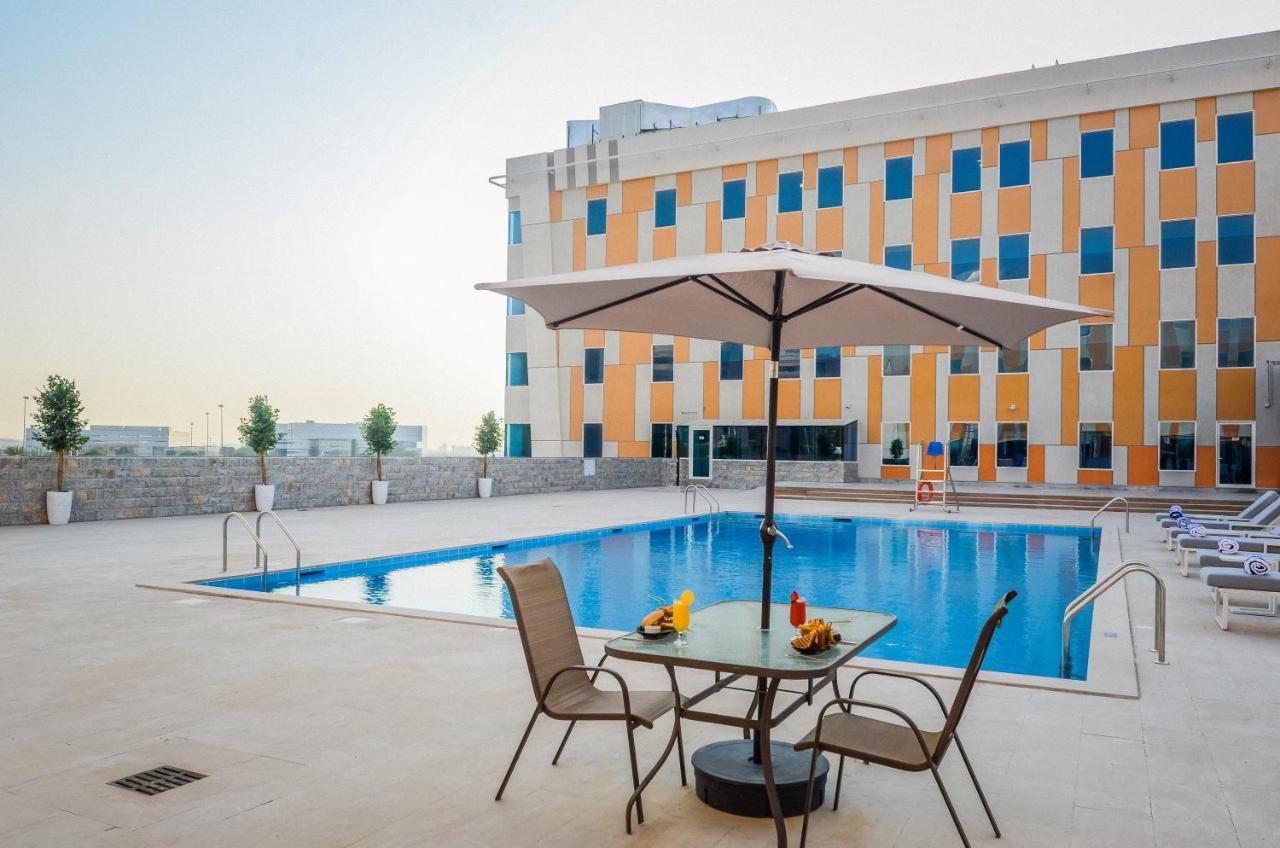 Vogo Grand Hotel Formerly Best Western Plus Hotel Dubai Academic City Ngoại thất bức ảnh