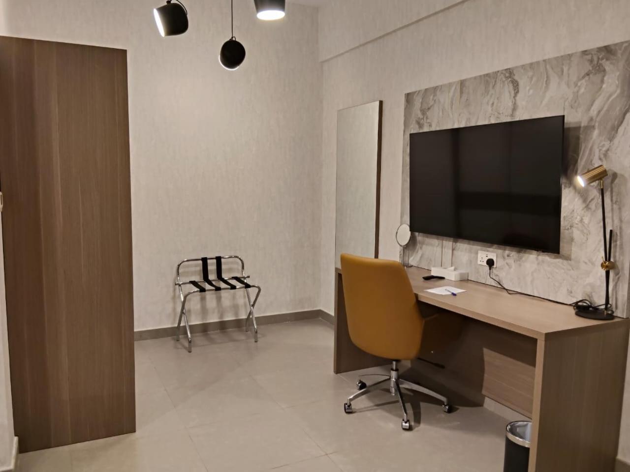 Vogo Grand Hotel Formerly Best Western Plus Hotel Dubai Academic City Phòng bức ảnh